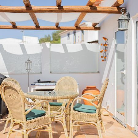 Casa Pedro In Salema - Oceanview & Beach Eksteriør billede