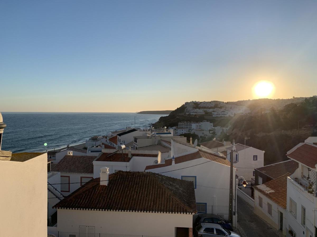 Casa Pedro In Salema - Oceanview & Beach Eksteriør billede